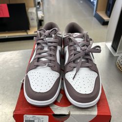 Nike Dunk Low Size 10.5 (With Box) 