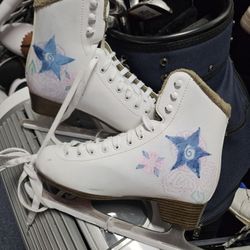 Womens size 7 Ice Skates