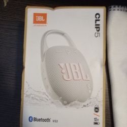 JBL Clip 5 New In Box