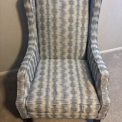 Set of 2 Modern Accent Armchairs – Blue & Cream Pattern