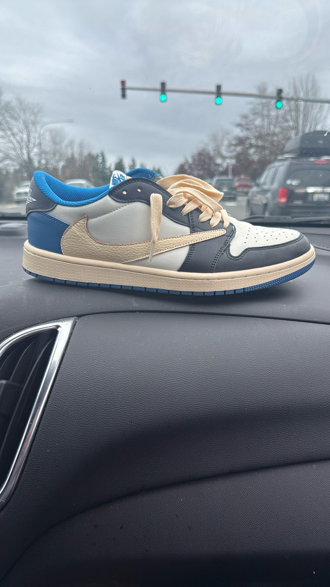 travis scott retro nike size 13