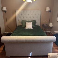 Queen Upholster Sleigh Bed