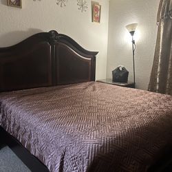 Bedroom Set King And Dresser 