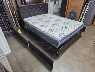 Queen bed and mattress