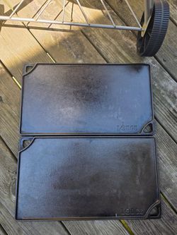 Cast Iron Skillets x2
