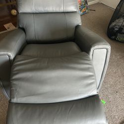 Electric Reclinable Sofa From Lazboy