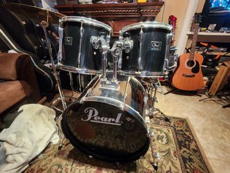 Complete 5 pc. Pearl Export series Drum Set W Paiste cymbals
