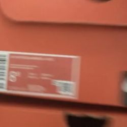 Nike Women's Hyperdiamond 4 Pro Metal Fastpitch Softball Cleats Size 8.5 Women’s