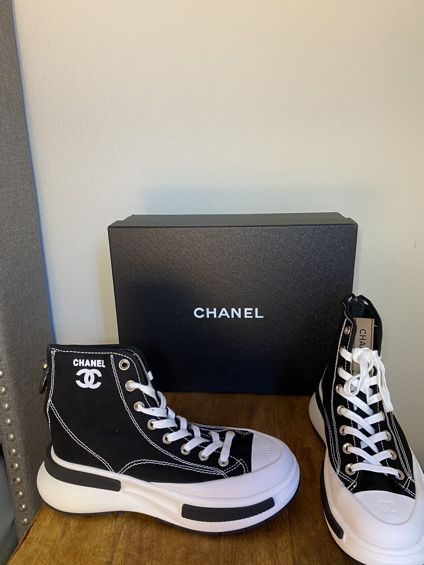 Shop CHANEL Sneakers (G45079 B13303 NP507) by RedondoBeach-LA