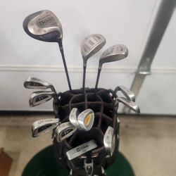 ⛳️ Beginner's 13-Piece Golf Club Set