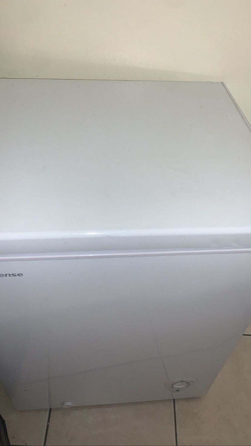 Hisense Deep Freezer 5ft for Sale in Oakland Park, FL OfferUp