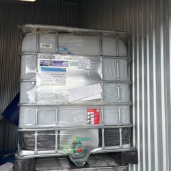 275 Gallon Tank 