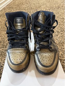 Jordan retro 1 wings size 10