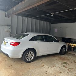 2012 Chrysler 200 
