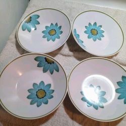 Noritake Progression Up SA Daisy Set of 4 Dessert Fruit Bowls