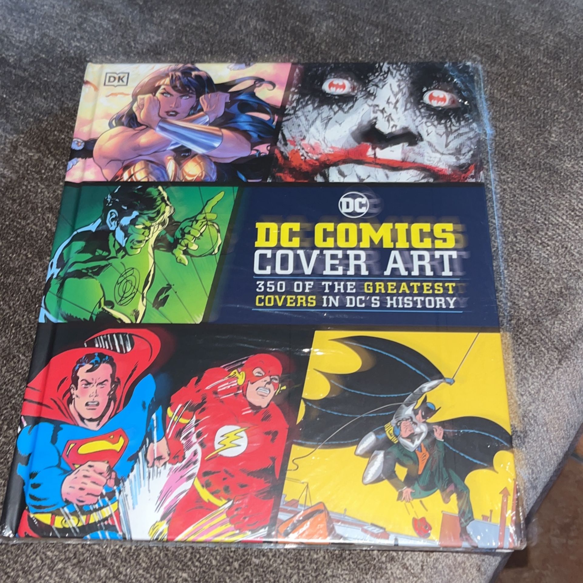 DC Comics Cover Art (350 Greatest Covers)