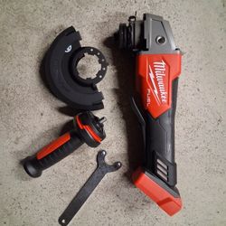 Milwaukee Fuel M18 4-1/2" Grinder ( TOOL ONLY)