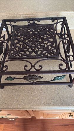 Heavy metal plant stand