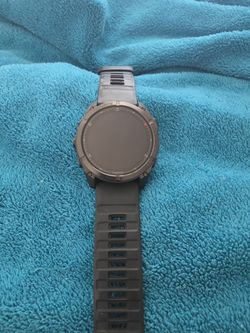 Garmin GPS Smartwatch with Black Band