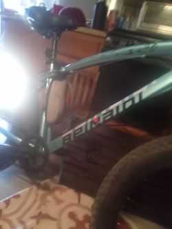 Fat tire 26 in mountain bike