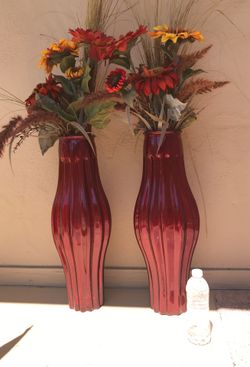 Glass vase with flowers