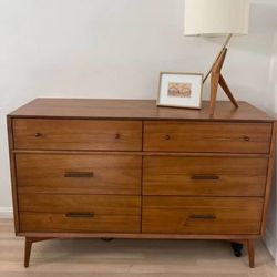 West Elm Mid-Century 6 Drawer Dresser - Acorn for Sale in Santa Monica, CA  - OfferUp