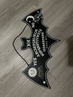Bat-Shaped Ouija Board with Chain