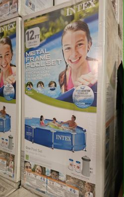 12ft × 30in Metal Frame Pool +Pump/Filter/