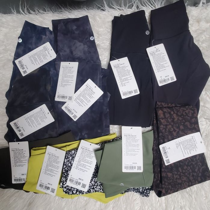 Lululemon Roasted Brown Groove Pant Size 6 for Sale in Seattle, WA - OfferUp