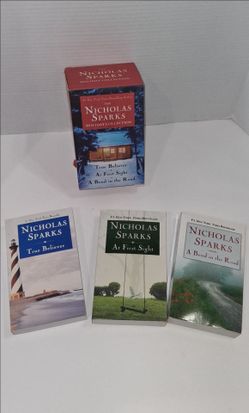Nicholas Sparks Holiday Collection 3-Book Box Set