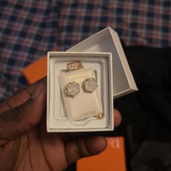 Gold Diamond Earrings 