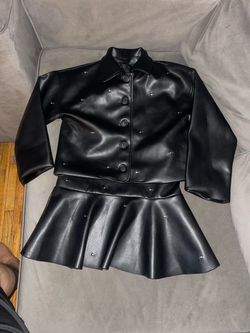 Girls Black Faux Leather Rhinestone 2-Piece Skirt Set 6-7Y / 122cm