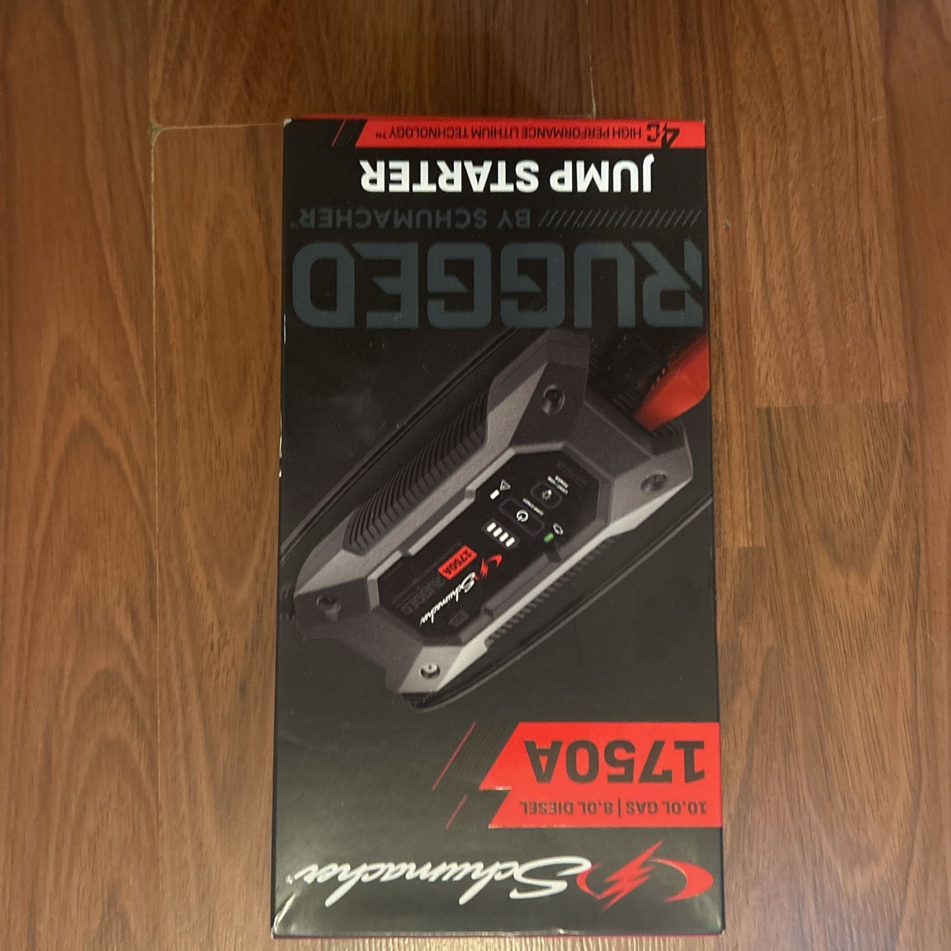 RUGGED Jump Starter