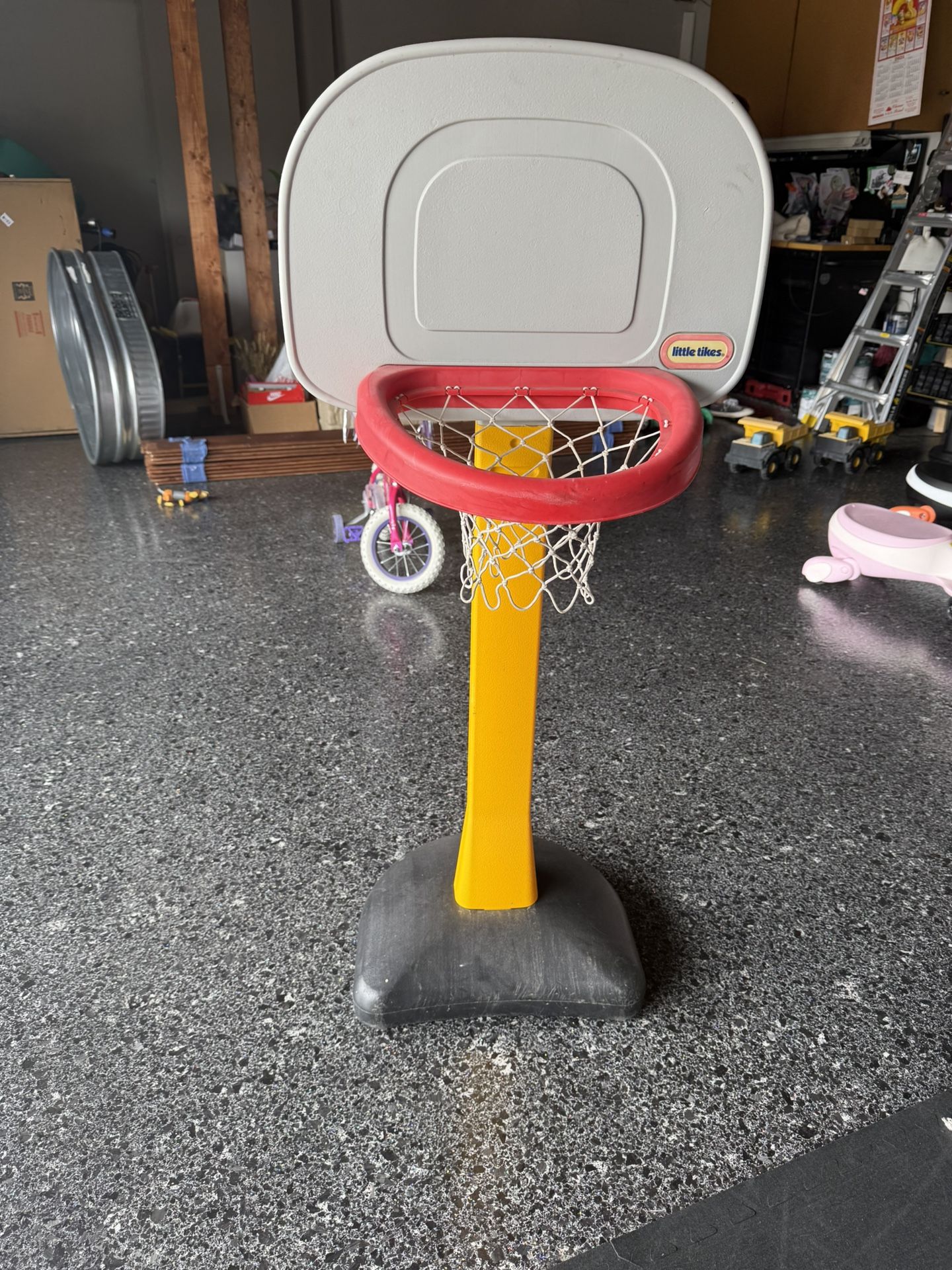 Basketball Hoop