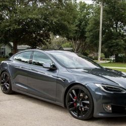 Tesla Accessories / Universal & Model S