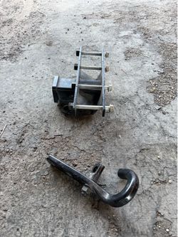 Jeep Wrangler Tow Hitch Receiver and Hook