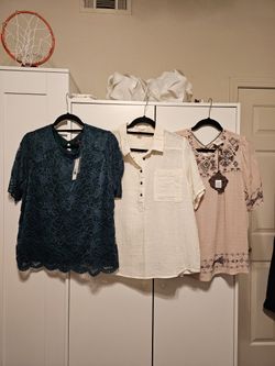 3 Blusas Nuevas XL Y L