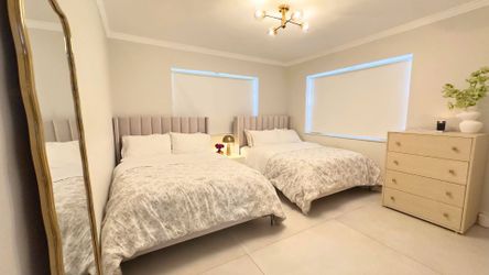 Full Velvet Bed