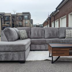 🛋️ Modern Ashley Sectional Couch - Deep Cleaned + FREE Delivery (Columbus Area)