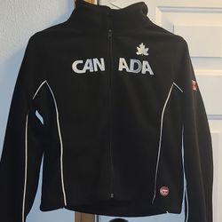 Canada Fleece Youth Small Like New. Bought for 45 in Canada and barely been worn. For boys or girls