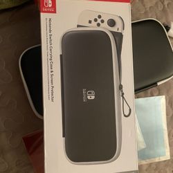 Nintendo Switch Carrying Case & Screen Protector