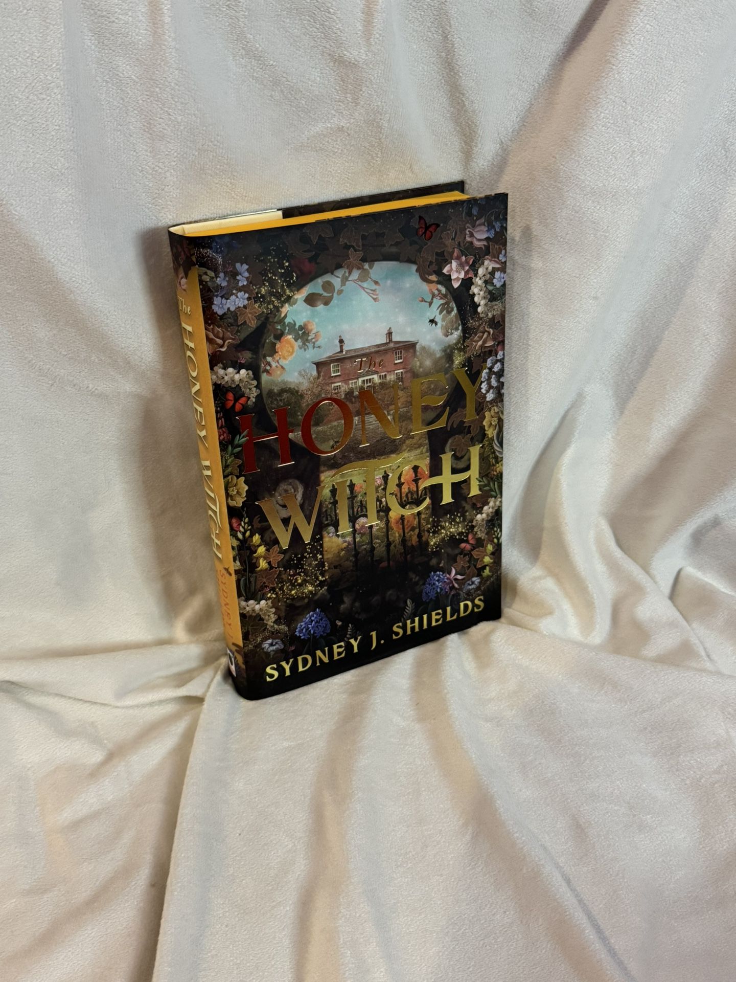 Honey Witch Fairloot Exclusive Edition