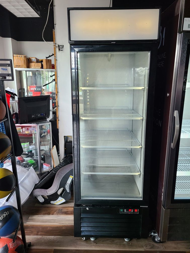 7 FT Glass Refrigerator