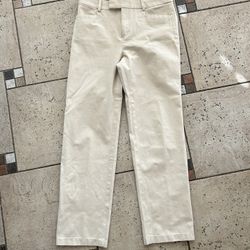 Like New Banana Republic women Classic Beige Sloan pants size 6