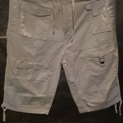 Size 36 all white Sean John cargo shorts