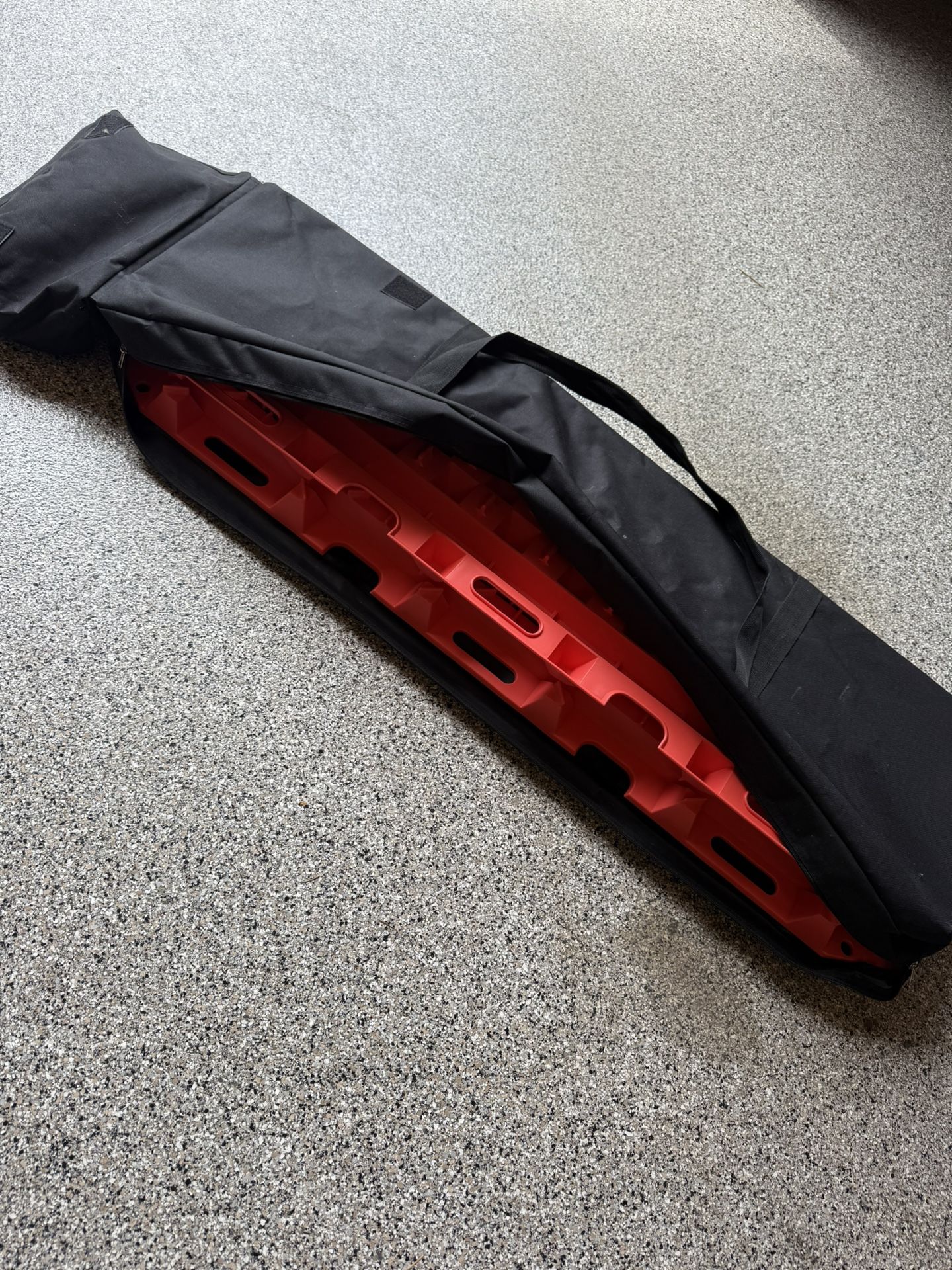 Lifestyle Squared Snow & Ice Automotive Safety Kit Tire Traction Mats