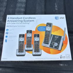 Set Of 4 Cordless Phone Handsets With Answering Machine 