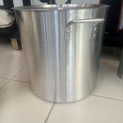 Large Aluminum Stock Pot – Great for Seafood Boils / Brewing