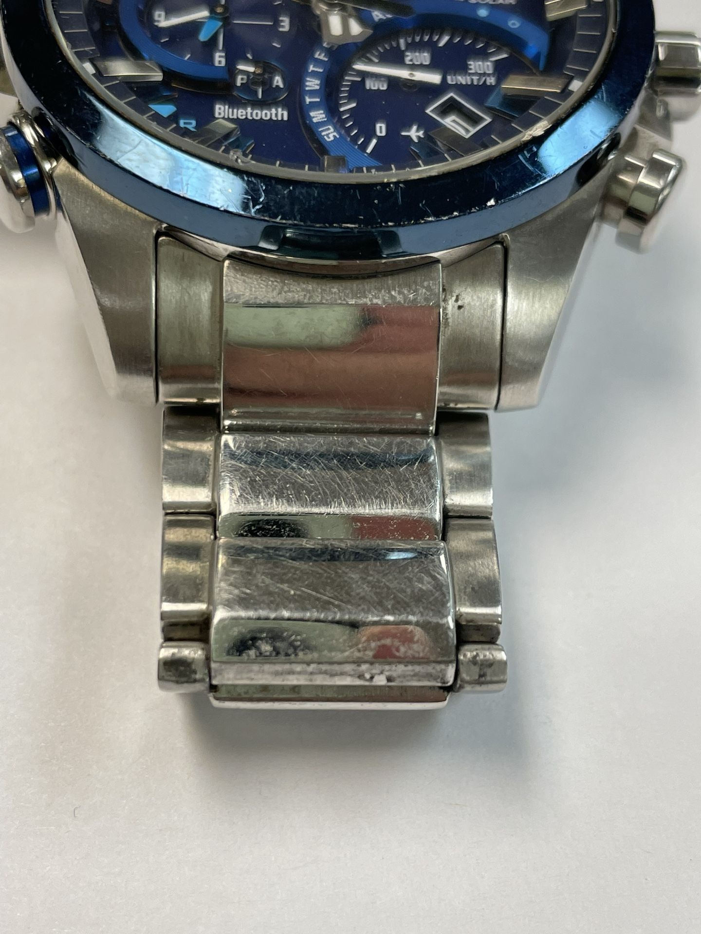 Casio EDIFICE EQB 501 Tough Solar Smartphone Link Solar Powered