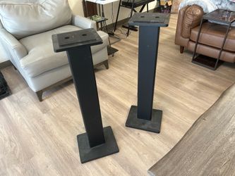 Pair of studio speaker monitor stands